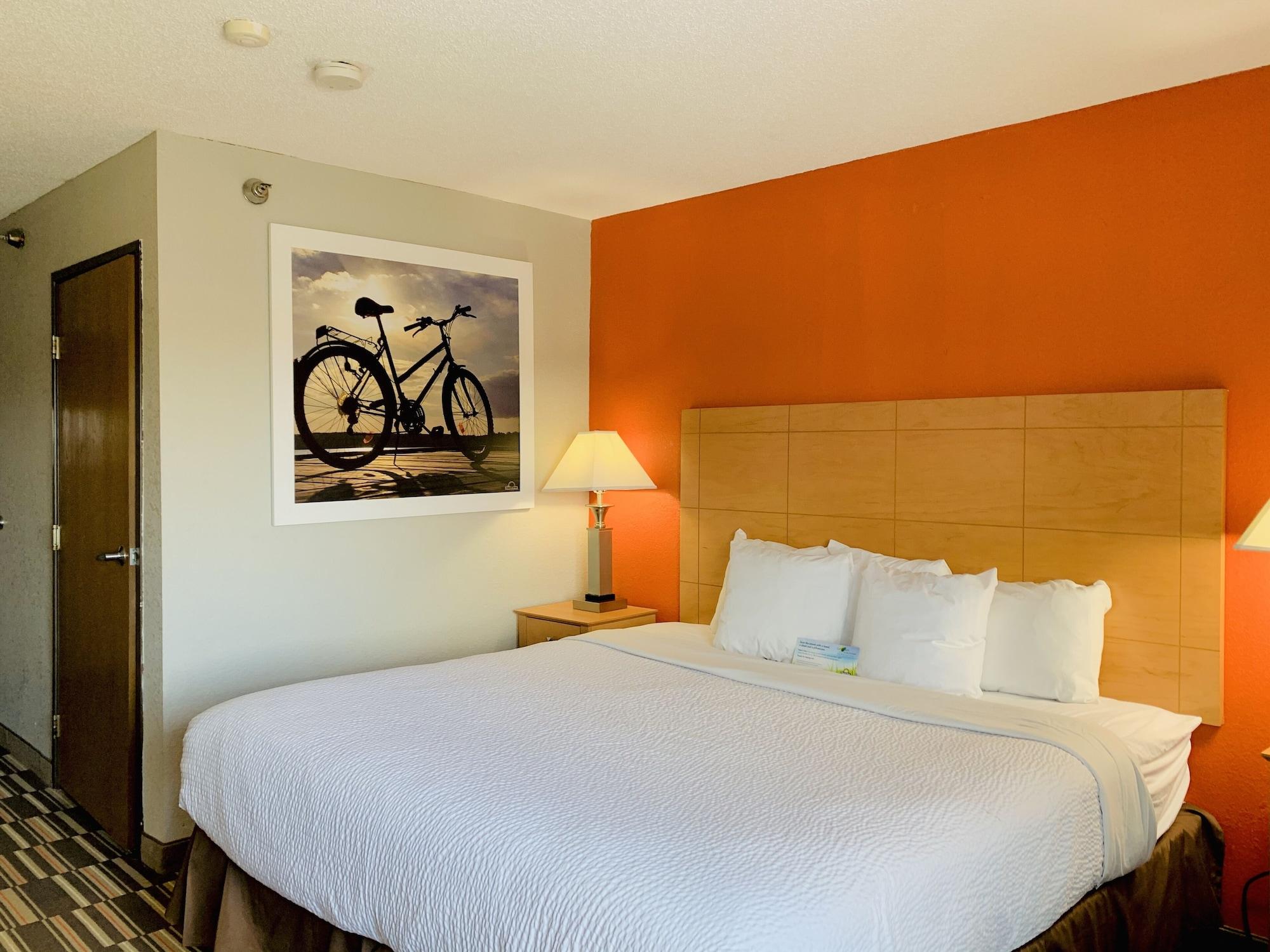 Days Inn By Wyndham Racine/Sturtevant Екстериор снимка