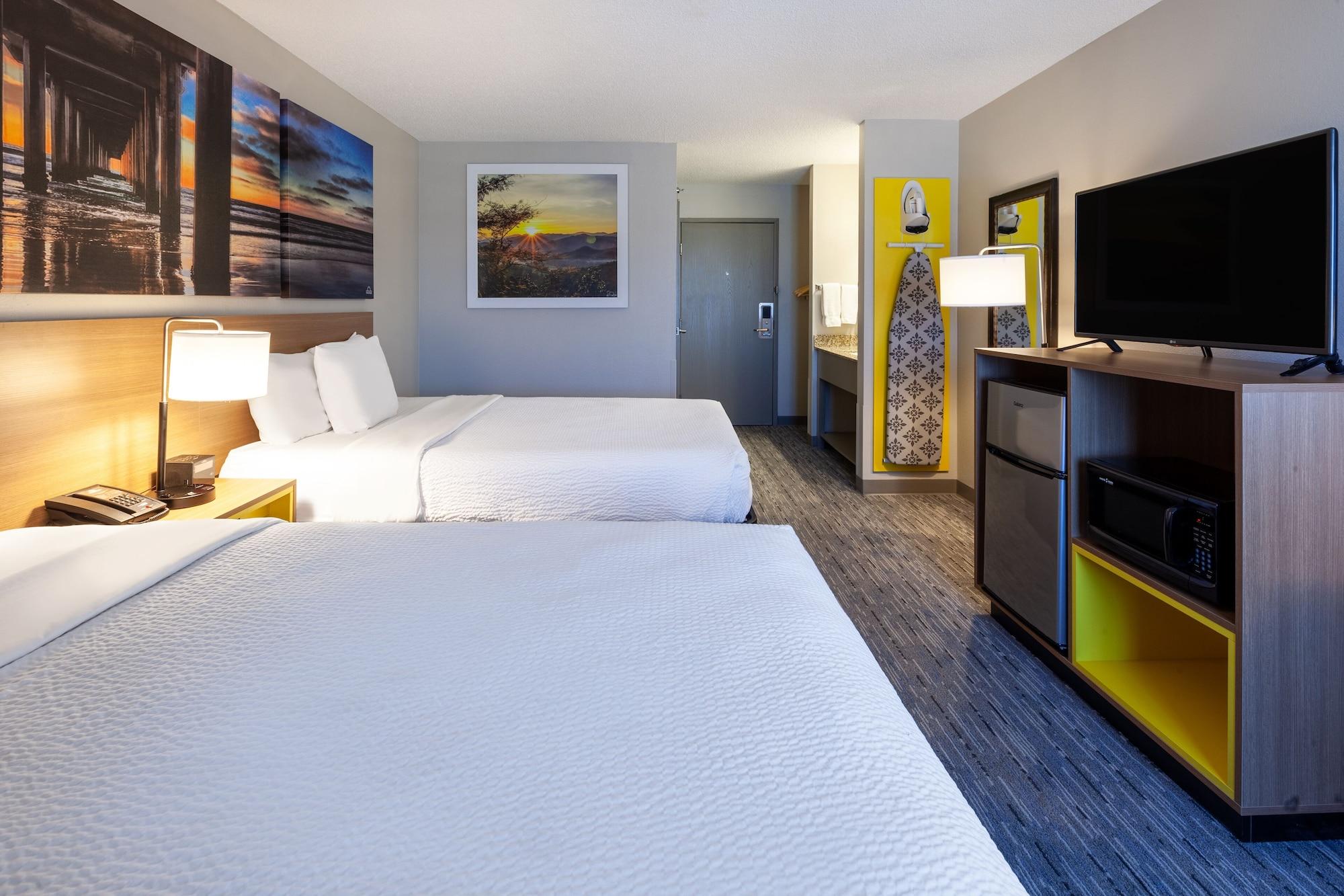 Days Inn By Wyndham Racine/Sturtevant Екстериор снимка